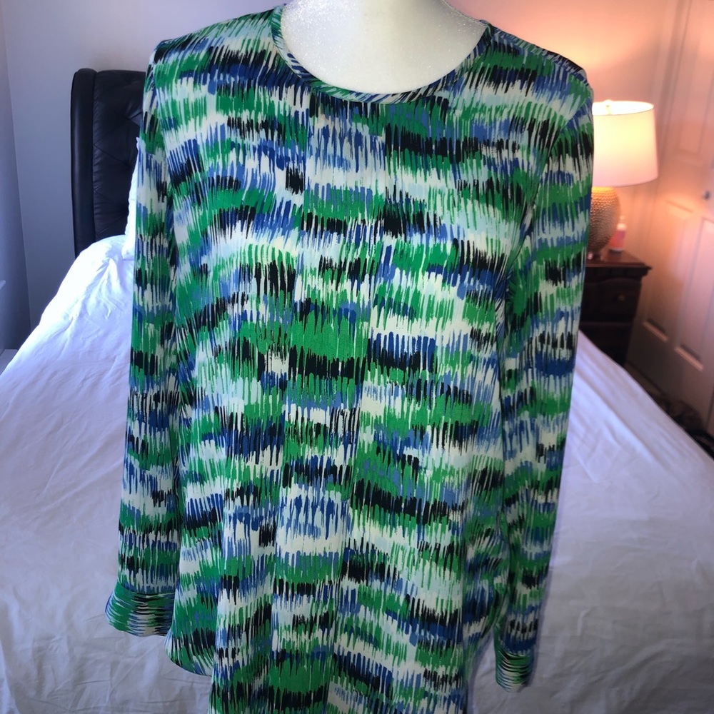 Vince Camuto Green Top